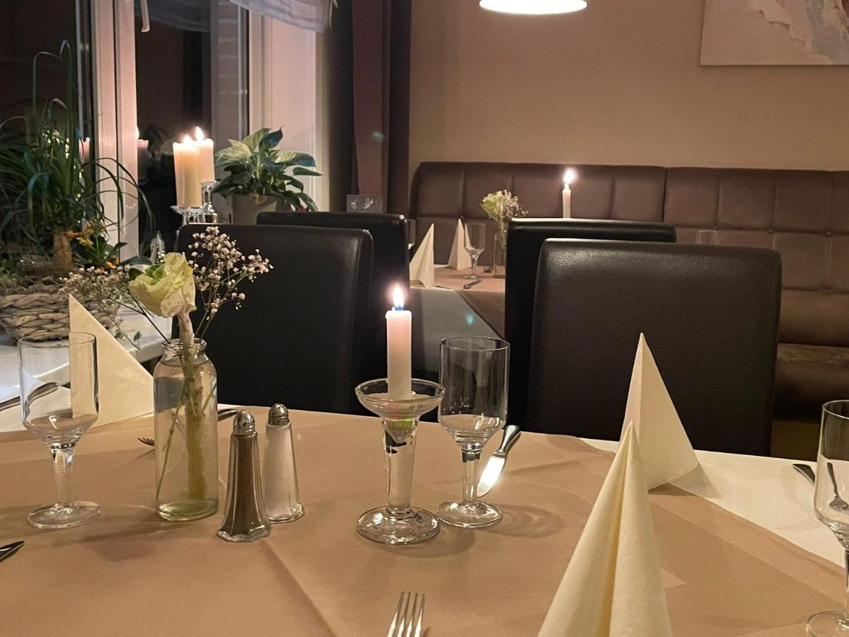 Alte Schmiede Hotel & Restaurant Jork Buitenkant foto