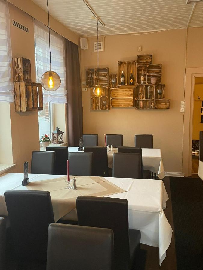 Alte Schmiede Hotel & Restaurant Jork Buitenkant foto